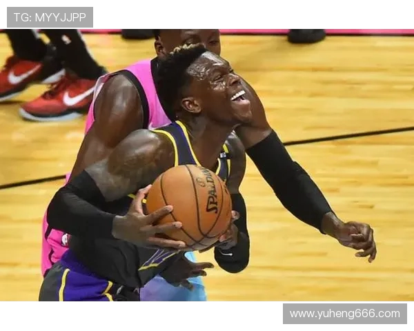 热火与湖人精彩对决直播数据分析全景呈现 热火与湖人精彩对决直播数据分析全景呈现