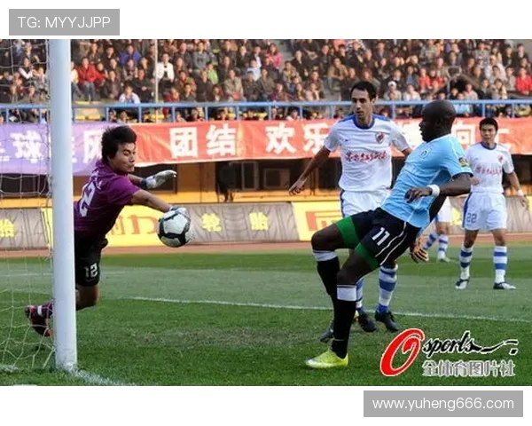 深圳足球队在钻石联赛中的耐力表现分析与未来展望 深圳足球队在钻石联赛中的耐力表现分析与未来展望